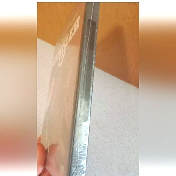 ⭐️5/$25 SALE THE GAMBLER, Kenny Rogers NEW - Picture 3 of 3